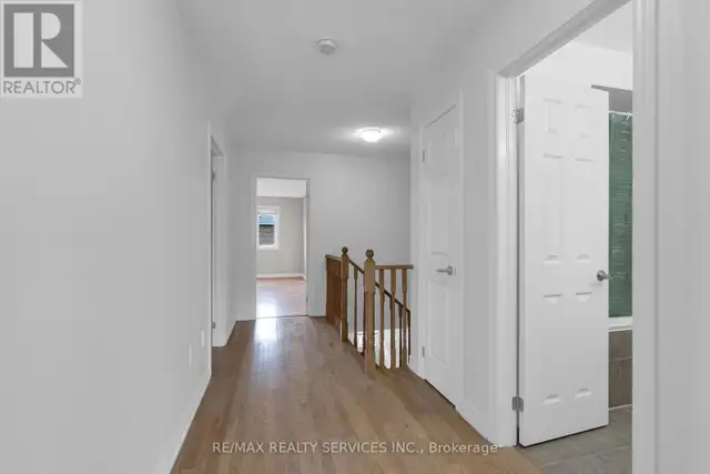 Private Small BR in 4 BR Town..M'sauga/Steeles.Immediately Avail in Room Rentals & Roommates in Mississauga / Peel Region - Image 8
