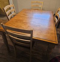 Solid wood Dining room set 