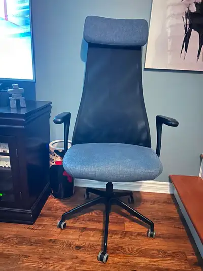 Chaise de bureau, View more