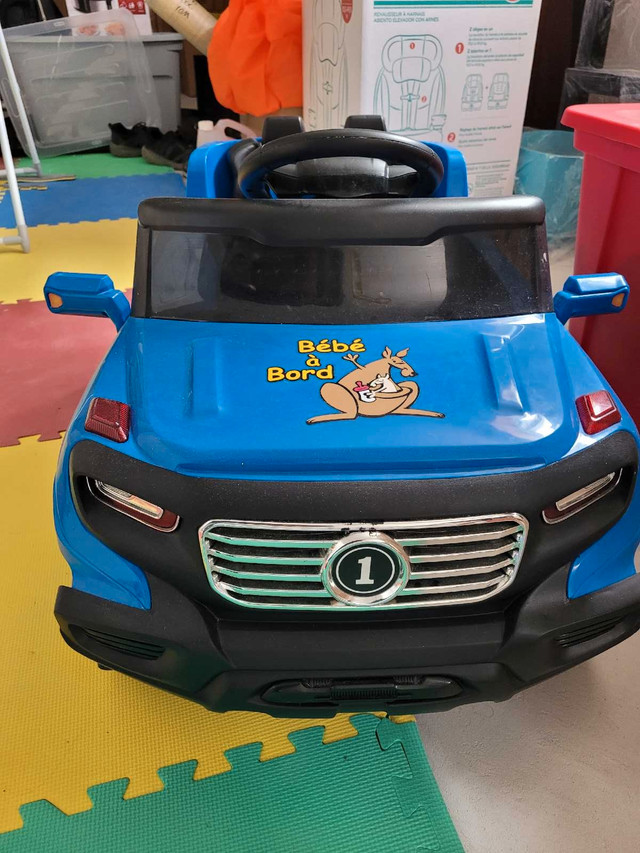 Voiture enfant 12v dans Jouets  à Ville de Québec - Image 3