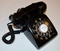 Téléphone ancien / rétro / vintage