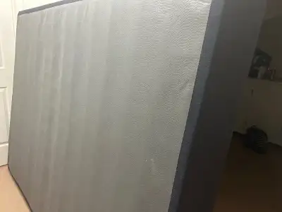 Box Spring queen size Great Condition Burlington Ontario, View more