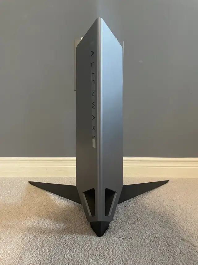 Dell Alienware Monitor Stand in Monitors in Oshawa / Durham Region - Image 5