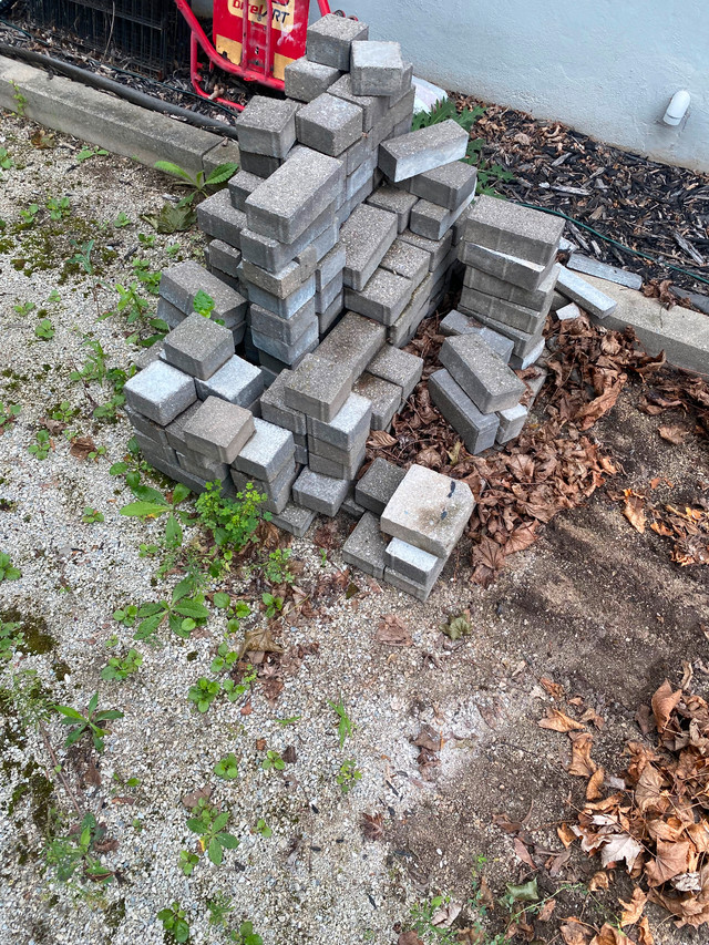 Interlock in Decks & Fences in Oakville / Halton Region - Image 2