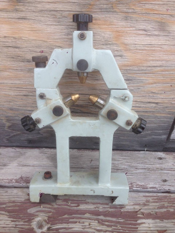 Grizzly model metal lathe, w/an over head mill Power Tools Calgary