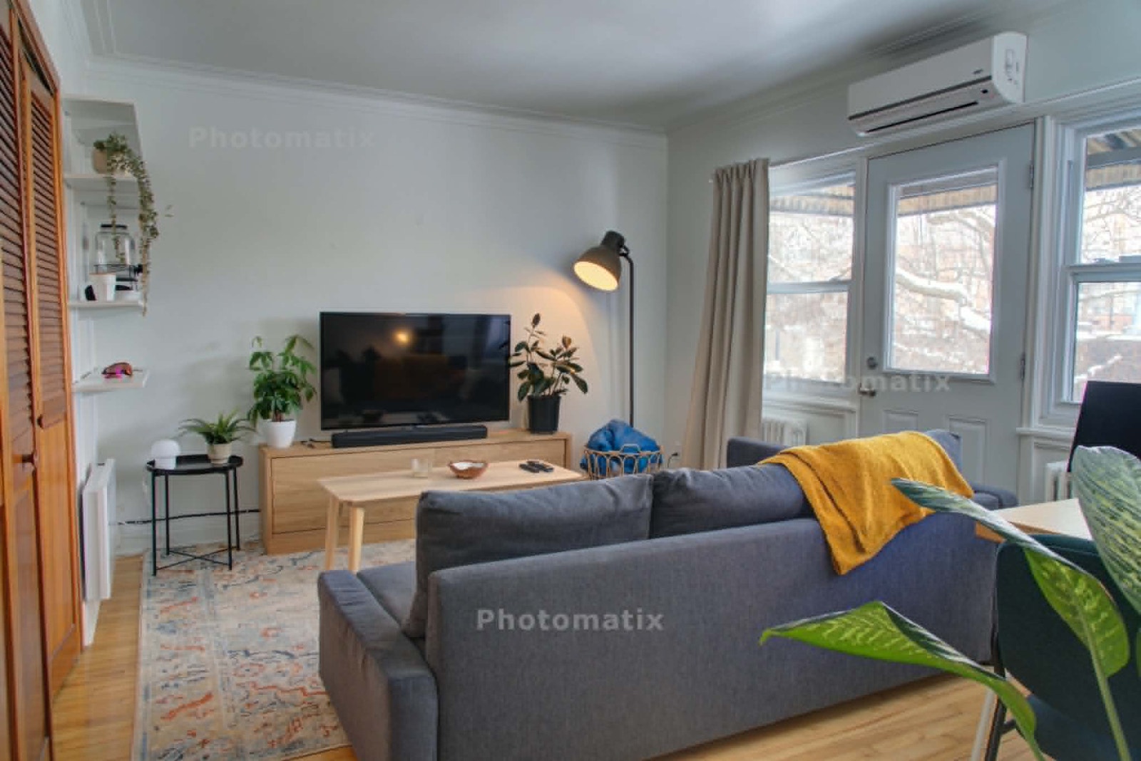 H2J 3A8 — PLATEAU, MÉTRO LAURIER — photo 1
