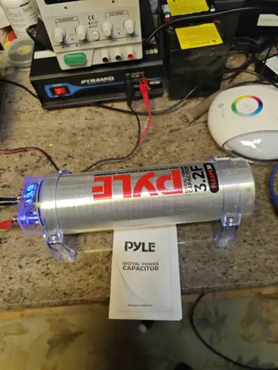 For sale is a Pyle 3.2 Farad Digital Power Capacitor in used condition, designed to enhance your car...