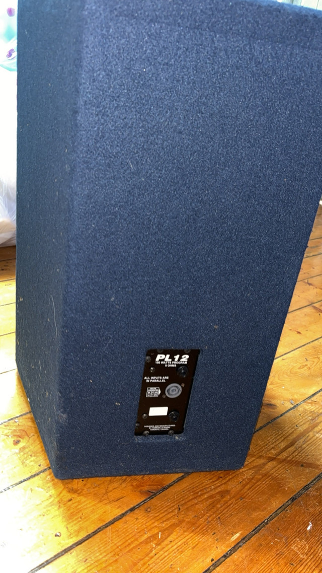 2 yorkville pulse pl12 150 watt in Speakers in Dartmouth - Image 3