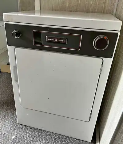 Mini sécheuse GE 120V à 200$(livrer et installer), View more