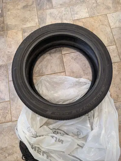 Like new 215/45R18 89V tubeless radial M+5 EL440 Turanza (4 all-season touring tires from 2025 Mazda...