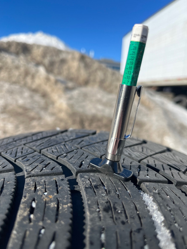 Audi Mags and Tires  dans Pneus et jantes  à Ouest de l’Île - Image 3