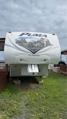 Porch is not included : ‼️In Very Good Condition ‼️* Year: 2011 * Make: Forest River / Palomino Puma...