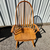 Solid Wooden Full Size Rocking Chair 