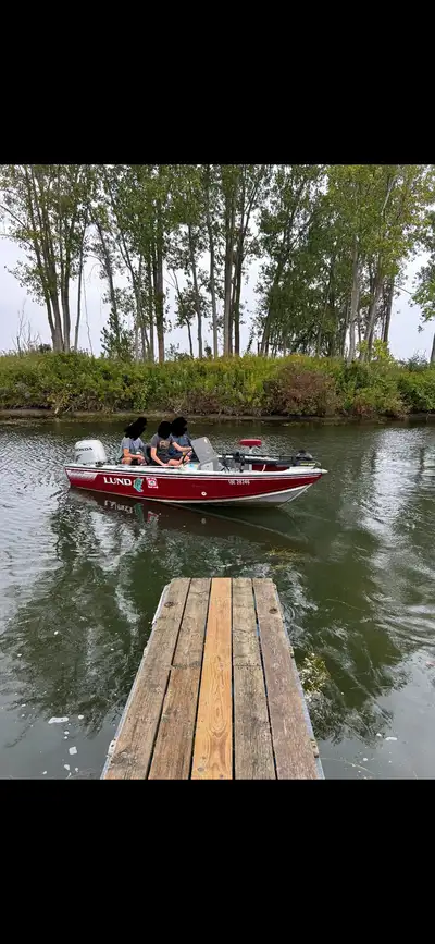 Lund renegade with 2006 90hp Honda outboard motor. The boat is perfect for fishing or even just gett...