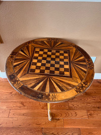 Round chess board table 