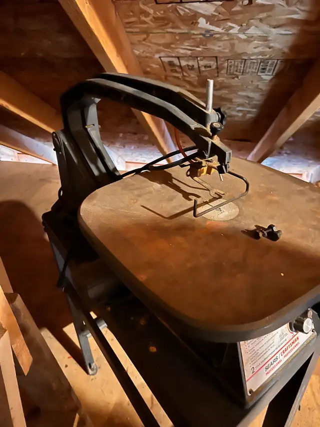 Craftsman Scroll Saw in Power Tools in Gatineau - Image 3
