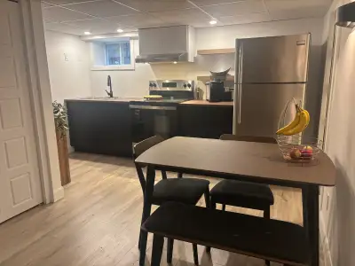 250$/semaine. Logement 3 1/2 location court terme à la semaine ou au mois. Tout inclus. Meublé. Entr...