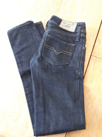 Diesel jeans size 26x32