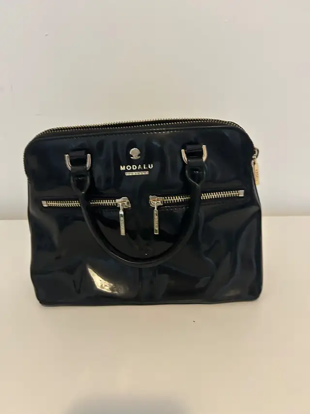 Modalu small leather purse- made in England in Women's - Bags & Wallets in Barrie - Image 2