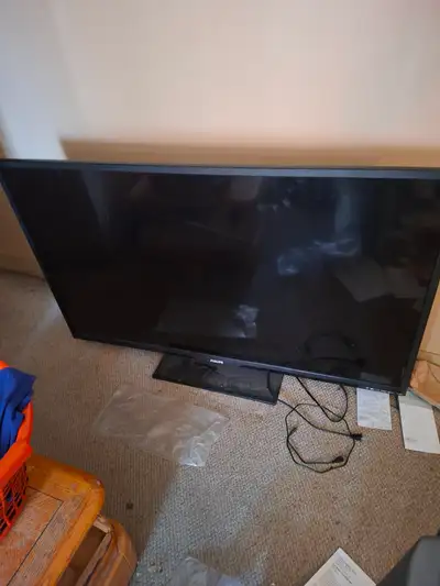 60" Phillips Flat Screen Smart Tv, View more