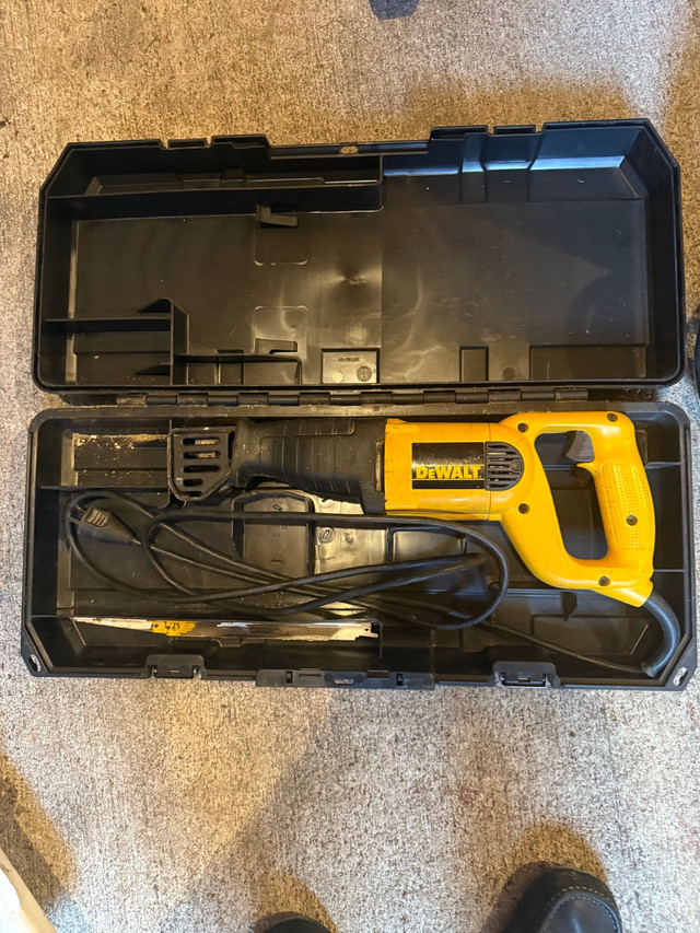 Dewalt sawzall corded used in Power Tools in City of Toronto