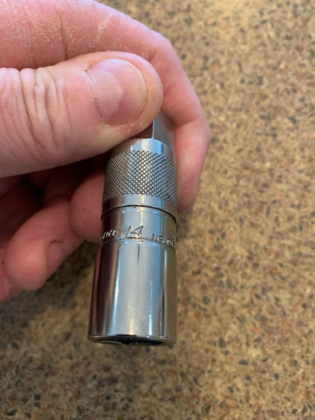 Snap on 14 mm, 3/8”  spark plug socket in Hand Tools in Renfrew - Image 2