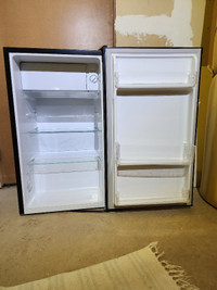 Hisense  mini fridge 