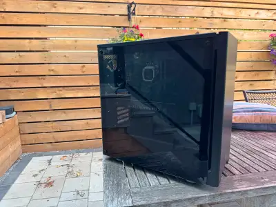 Gaming PC | RTX 2070 | i5-9600K | Liquid Cooled, View more