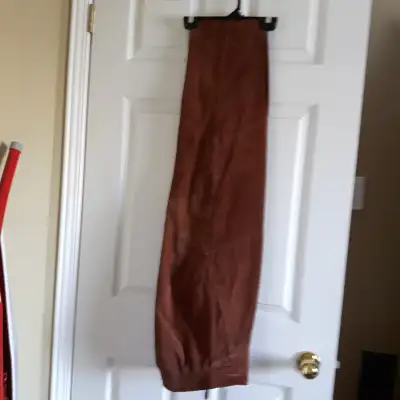 PANTALON NEUF SUÈDE BRUN DOUBLÉ GR10 FEM TAILLE ÉLASTIQUE $15.00, View more