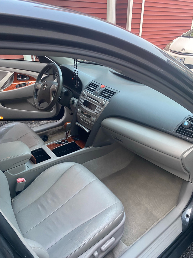 Toyota Camry XLE 3.5L V6 in Cars & Trucks in Ottawa - Image 3