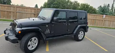 Great condition 213000KM Fully loaded except leather Infinity stereo with factory rear subwoofer. Po...