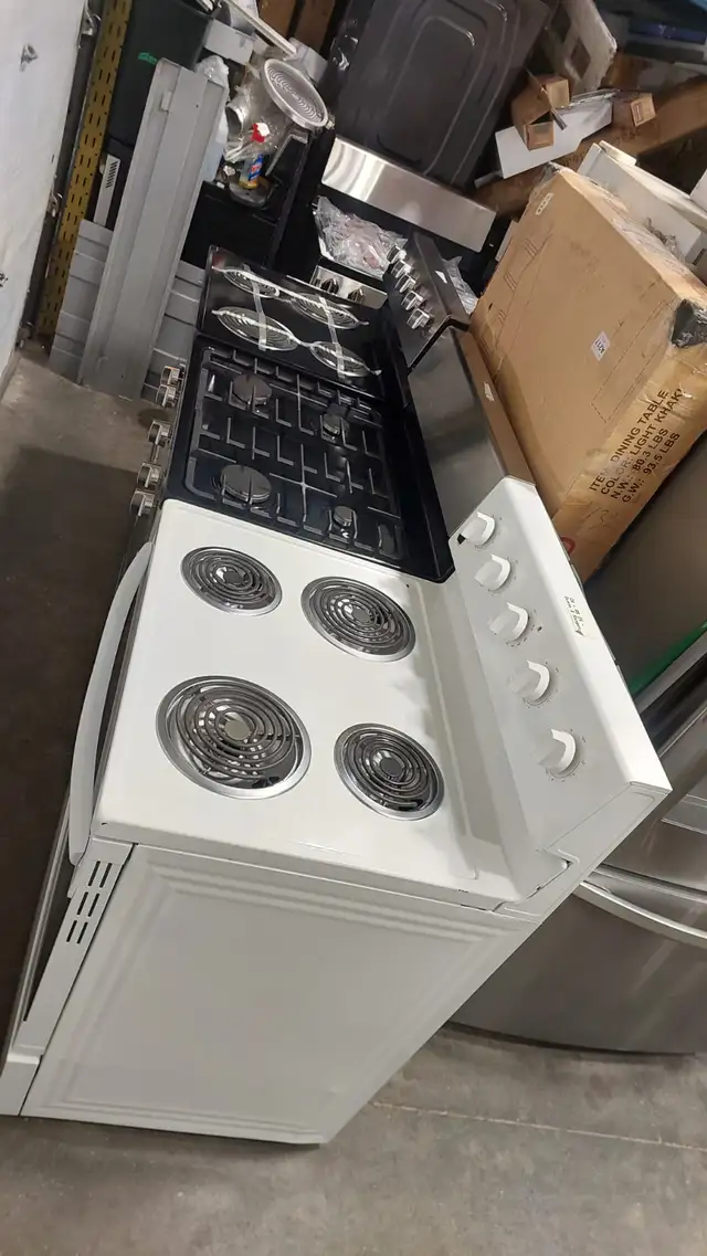 30” & 24” Coil & Gas Electric Stoves New Open Box Sale in Stoves, Ovens & Ranges in Mississauga / Peel Region - Image 6