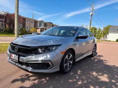 2020 Honda civic LX with only 78000 kms for sale. Has the 2.0L engine and works and drives fantastic...