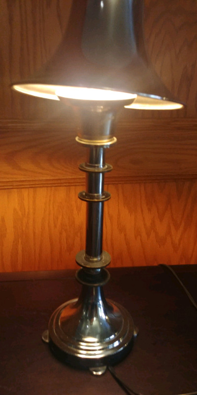 Electrolier lampe en chrome Art Déco, dans Décoration intérieure et accessoires  à Ville de Montréal - Image 2