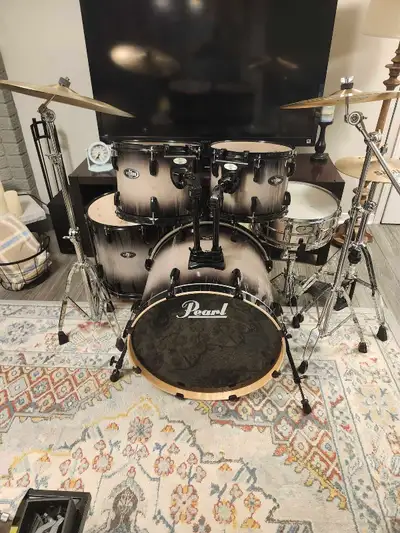 5 pc. Pearl Vision birch drums, hardware, Sabian XS20 cymbals., View more