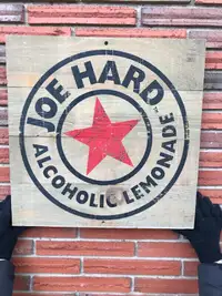 BAR SIGN - ALCOHOL BRAND - RED STAR