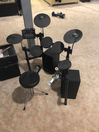 Yamaha Drumset DTX452k (Speakers not included)