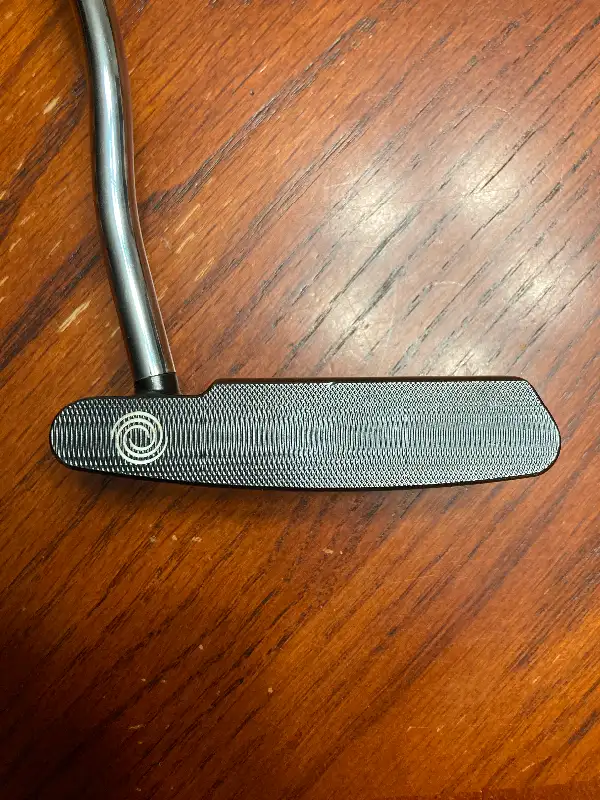 Odyssey Black Series Tour Design #1 Wide putter in Golf in Edmonton - Image 3