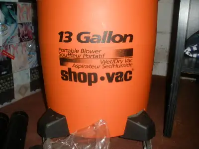 Heavy Duty Very Large 13 Gallon Shop Vacuum...... Wet/ Dry/ Plus converts to a portable leaf blower....