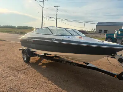 Boat has 100hrs on it. In great shape. No rips or tears on seats. 150hp Mercury 4 stroke runs great....