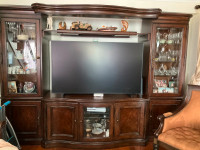 Thomasville TV/Entertainment Center