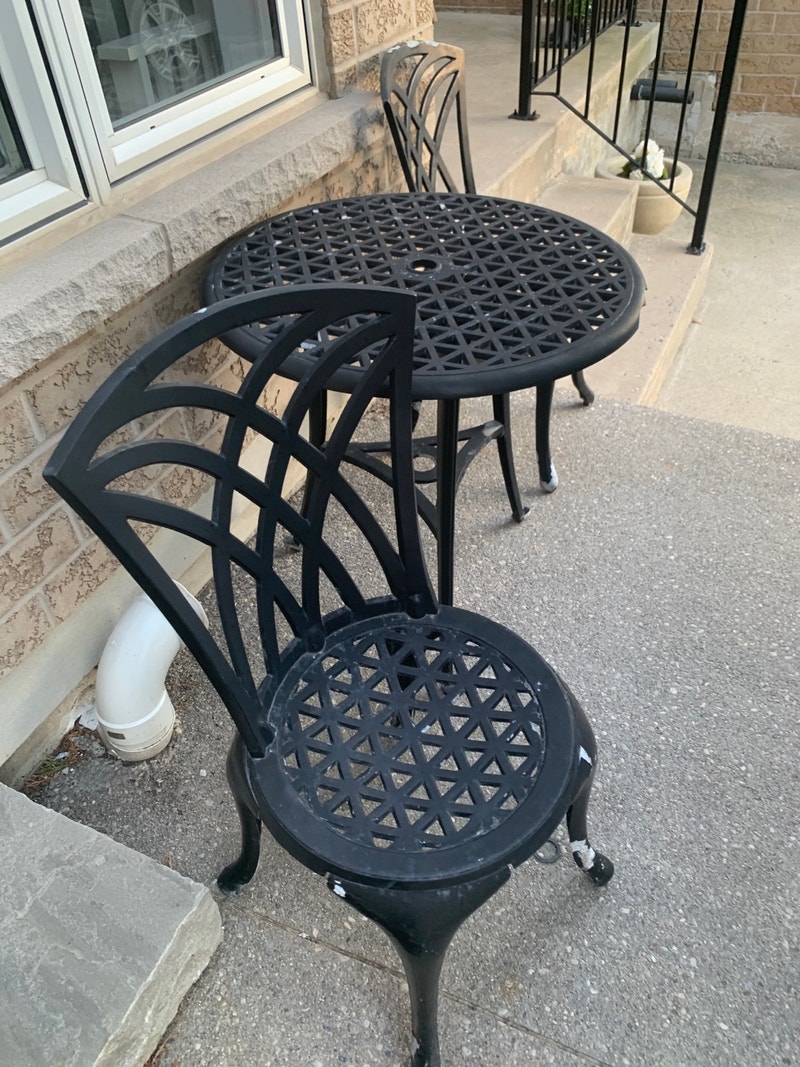 Garage moving sale. Garage Sales Oakville / Halton Region Kijiji