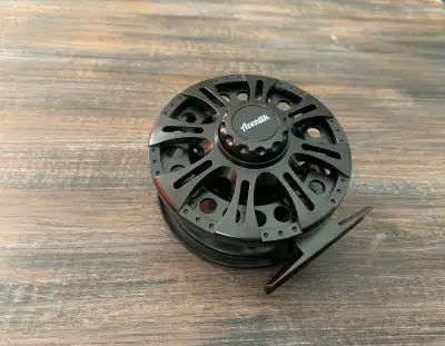 NEW Aventik Z Fly Reel - Classic III Graphite Large Arbor Reel, View more