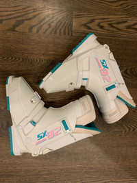 Brand New Vintage Salomon SX82 Ski Boots 