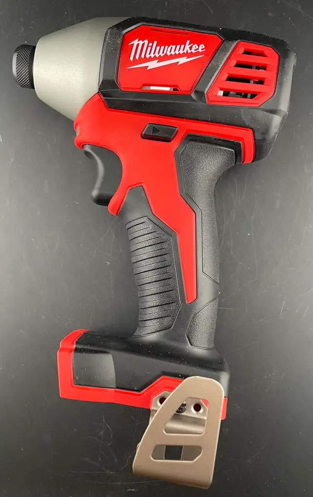 MILWAUKEE 2656-20 1/4” HEX IMPACT in Power Tools in City of Toronto - Image 3
