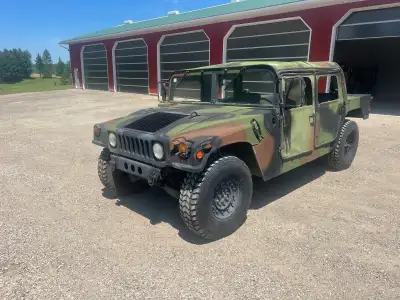Nice straight southern Humvee is all original ex us military with 5855 miles has the 6.2L non turbo...