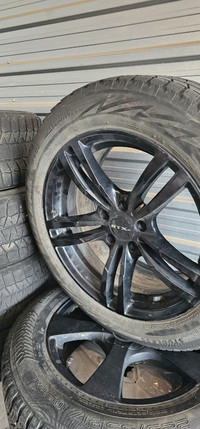 5x114.3 Bridgestone Blizzack 225/55R17