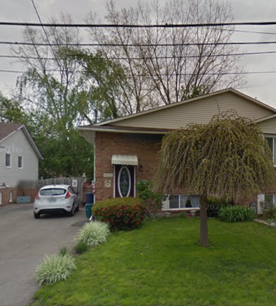 1 bedroom in a quiet neighborhood in west St. Catharines. Fully furnished (King bed, big closet, che...