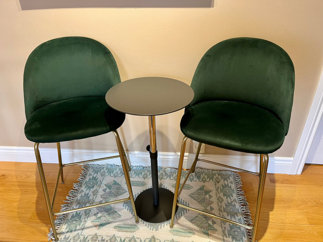 2 Structube Velvet Counter Stools in Chairs & Recliners in Oshawa / Durham Region