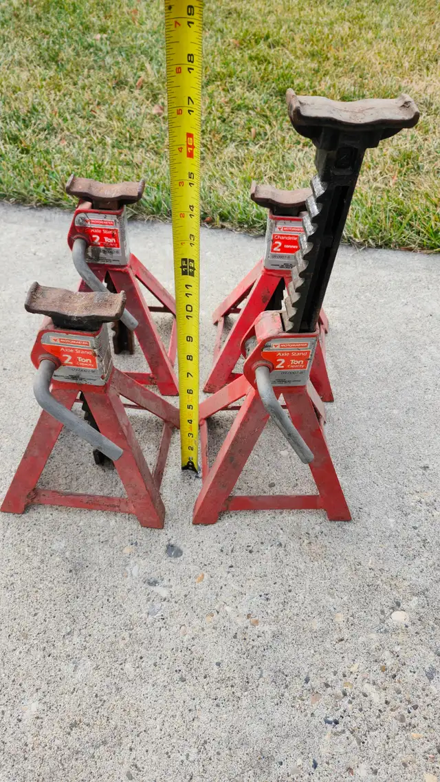 Jack Stands (4) – 2 Ton/pair in Hand Tools in Edmonton - Image 2